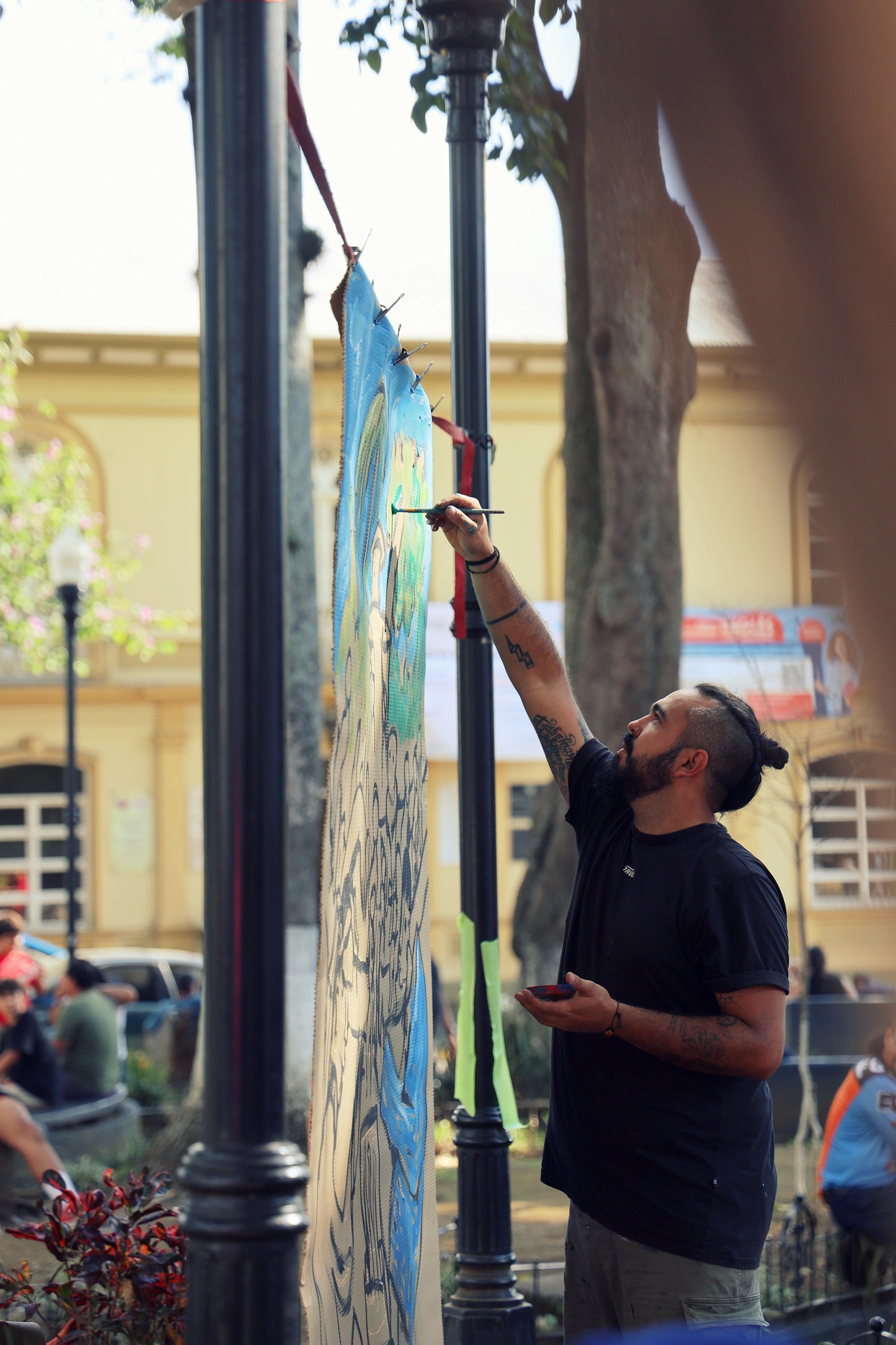Las cirkubikas en el parque de Alajuela