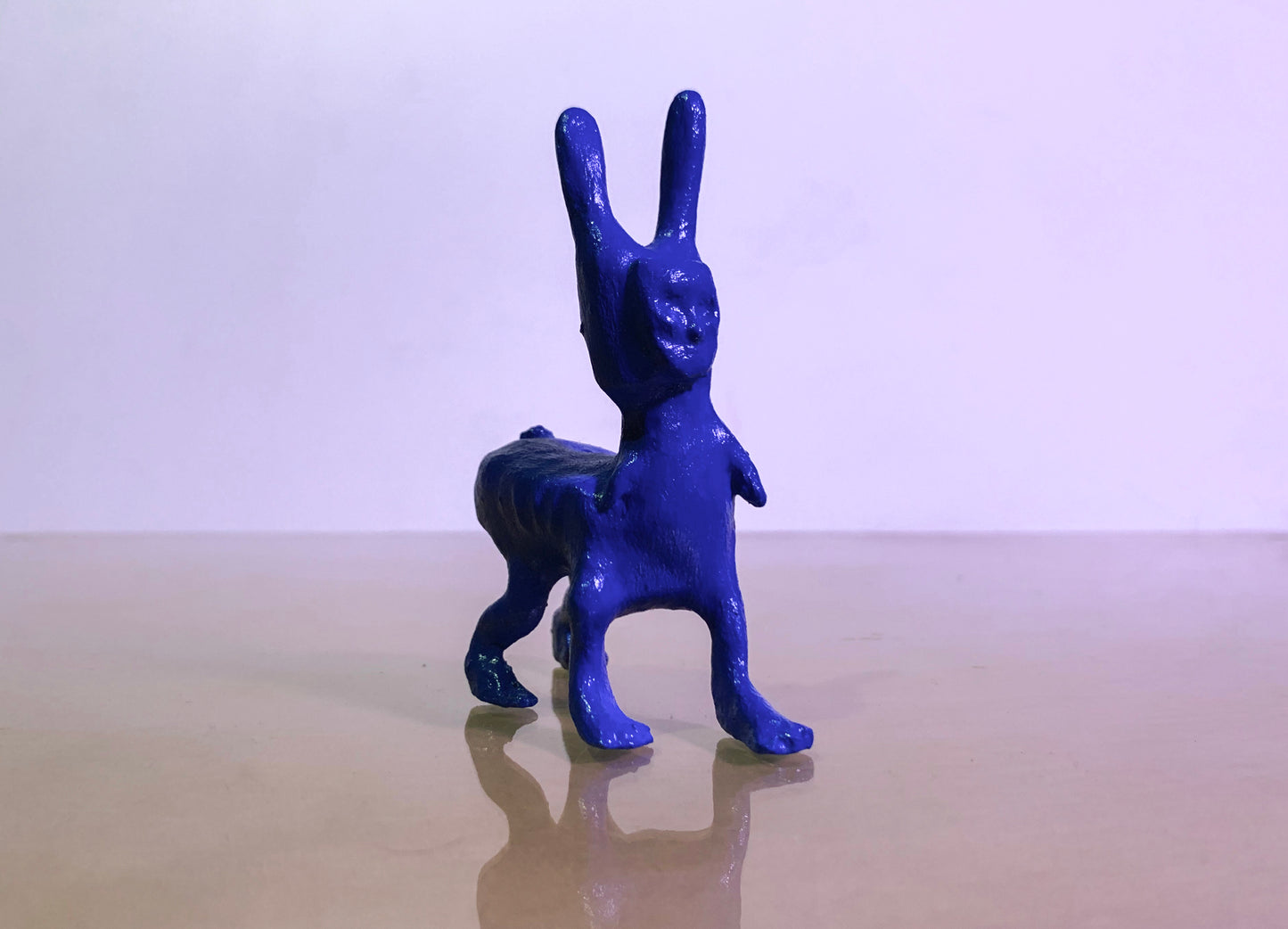Escultura en resina "Lo Absoluto"