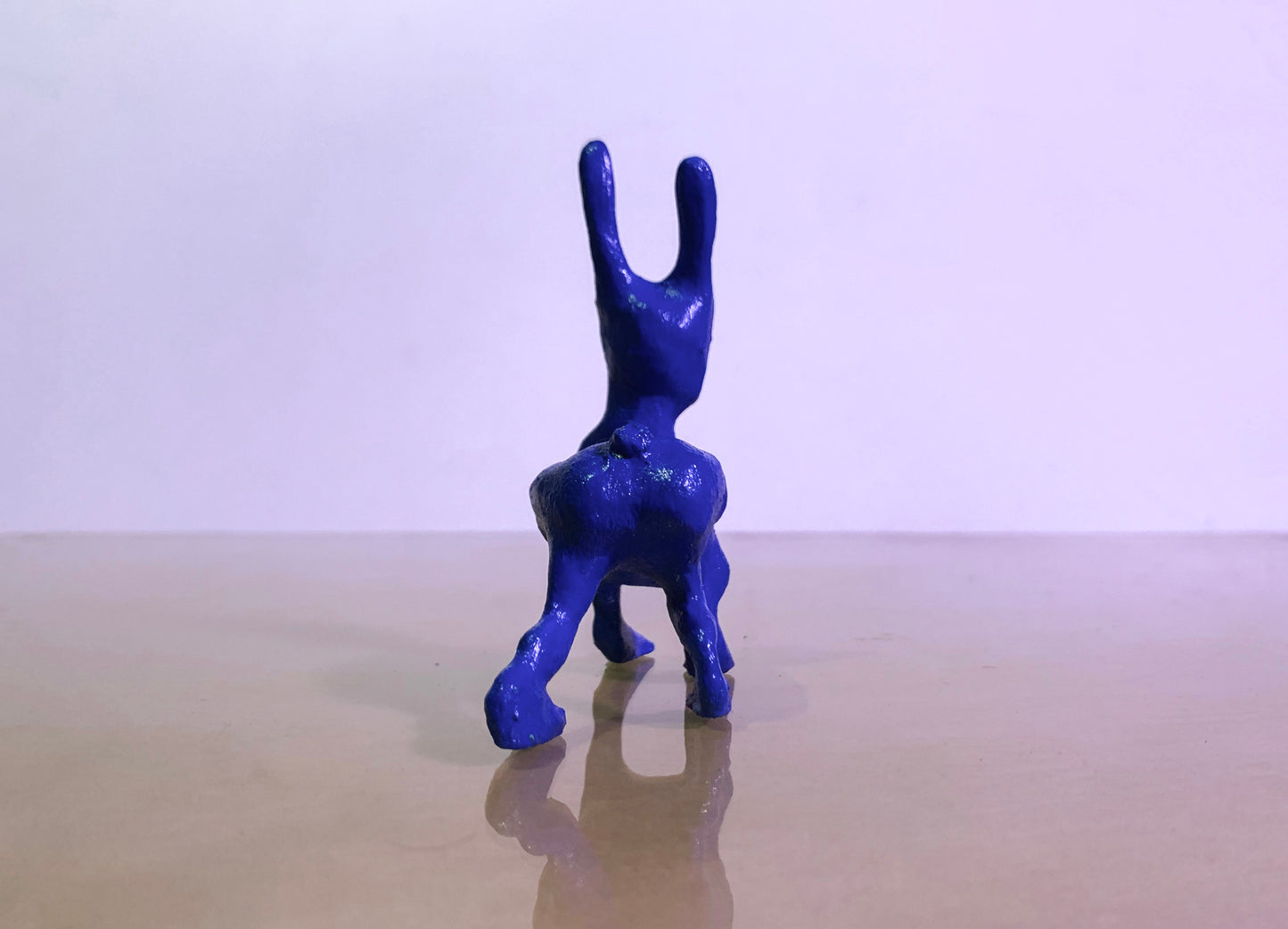 Escultura en resina "Lo Absoluto"