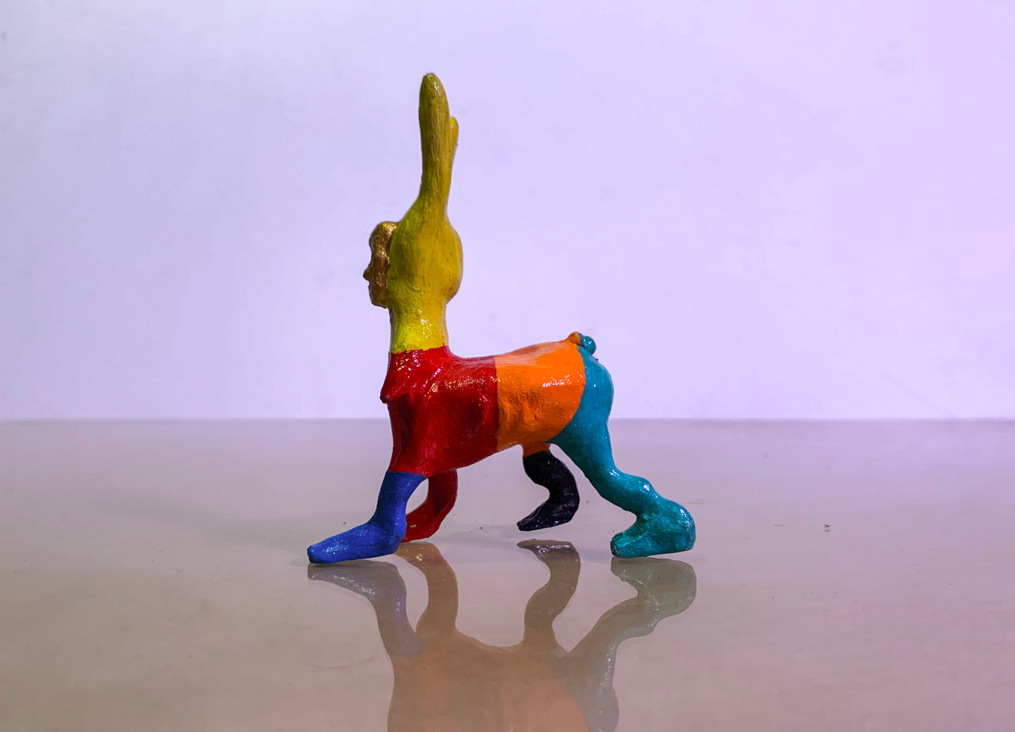 Escultura en resina "Lo Absoluto"