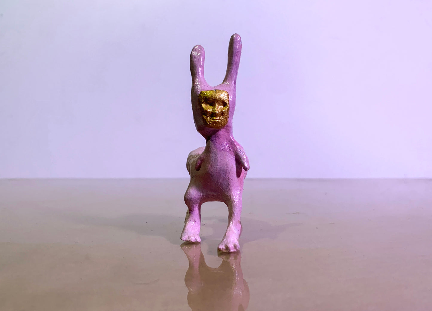 Escultura en resina "Lo Absoluto"